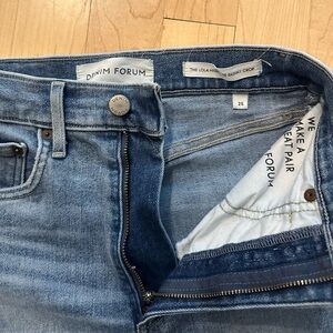 Denim forum - Lola high rise skinny crop blue Jean. Size 25